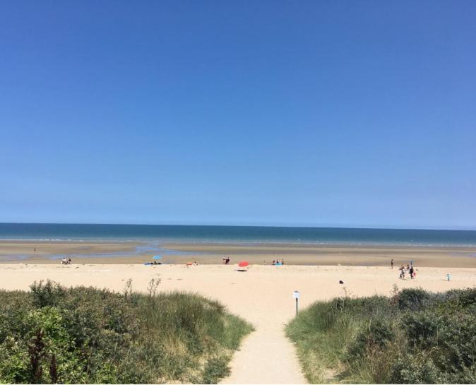 Les Alises Apartment Merville-Franceville-Plage Luaran gambar